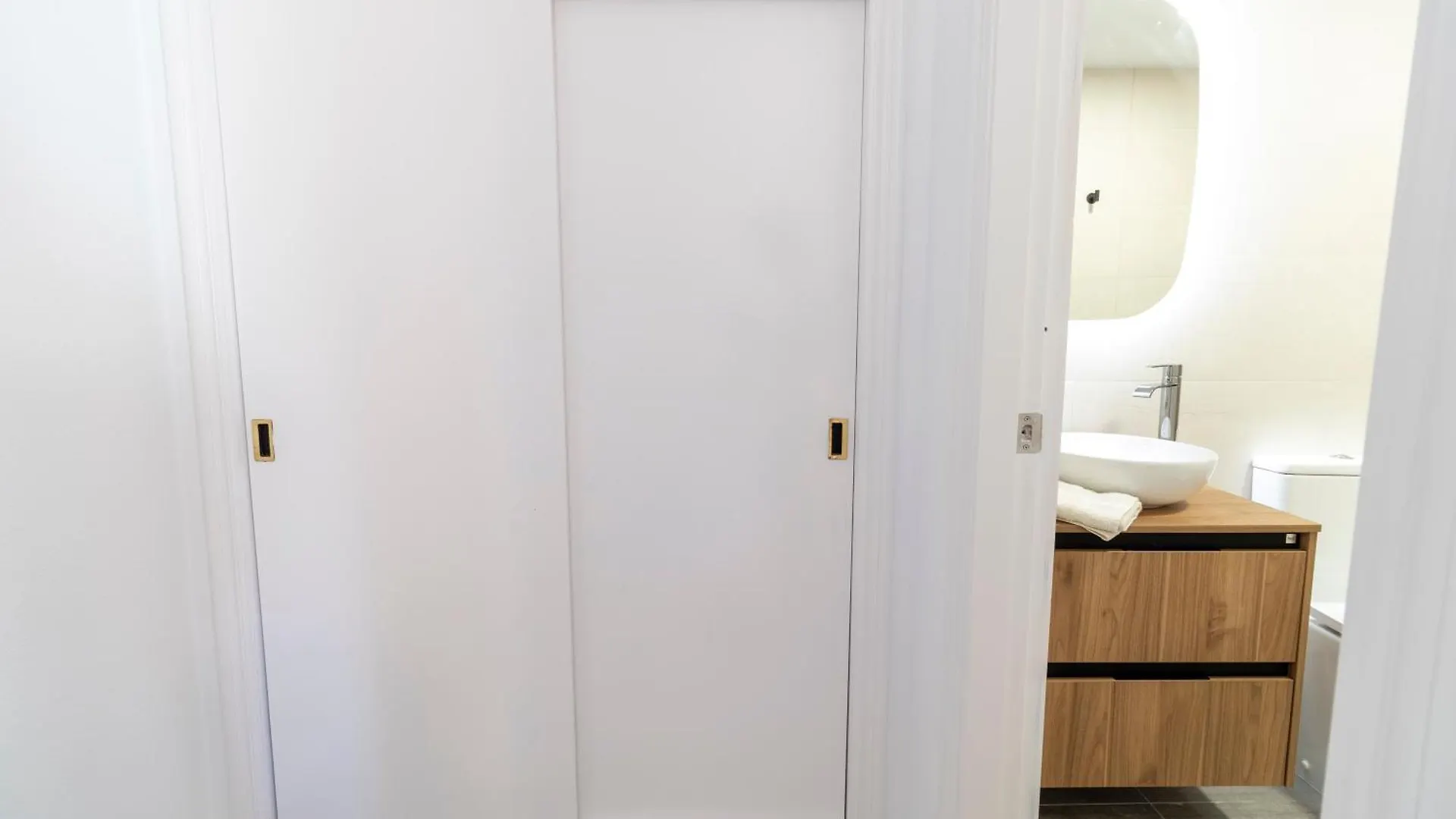 Apartment Rentitspain Moderno Apartamento Calaverde Frente Al Mar Salobrena Spain